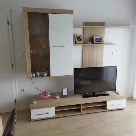 Sea & Sun Apartment Zman